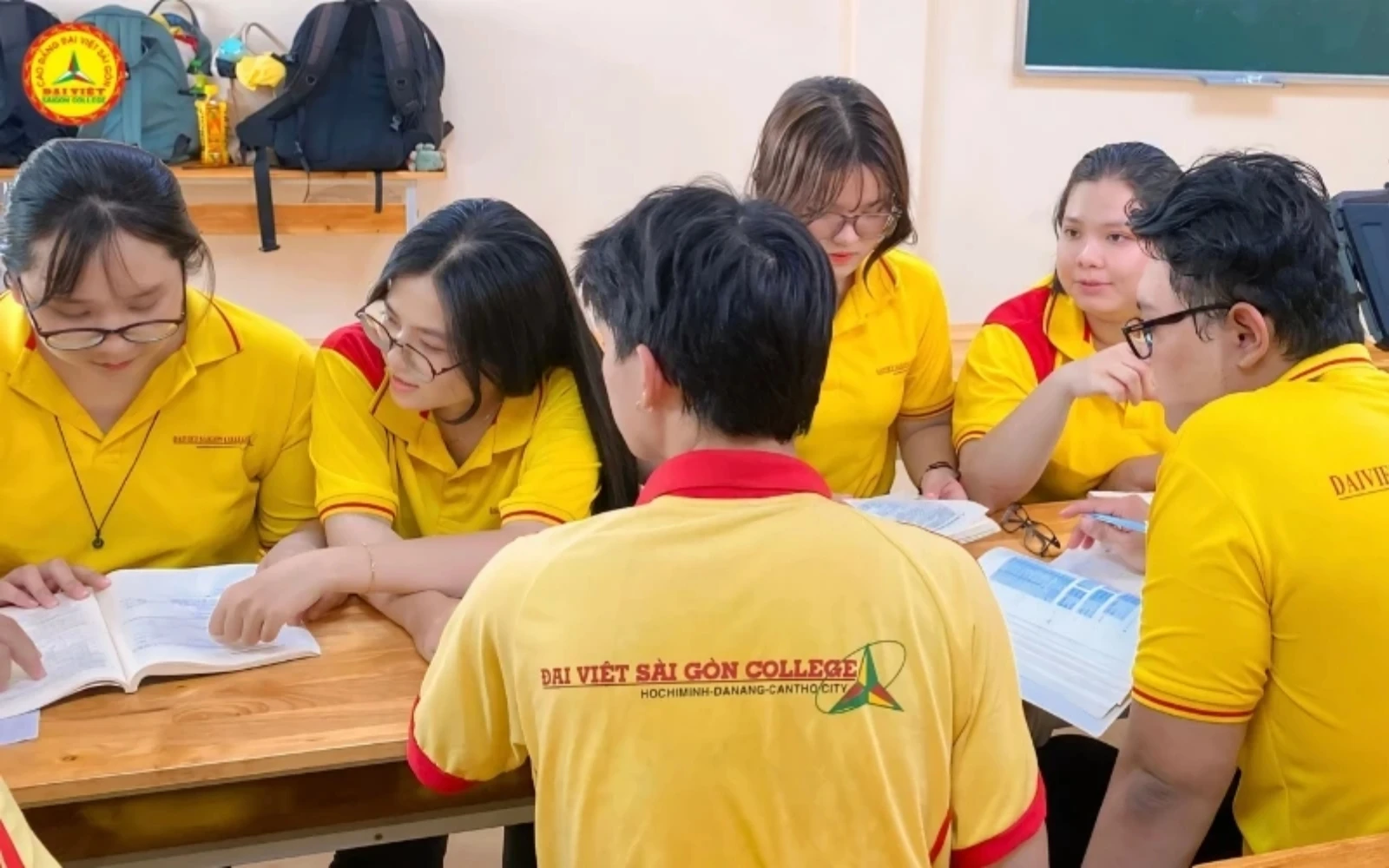 4 Majors Predicted to Have a Demand for Human Resources
